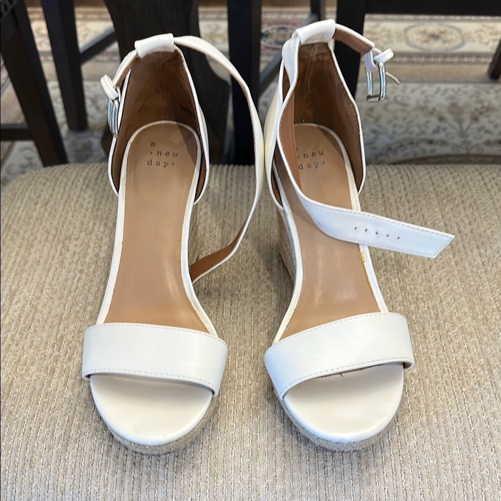 A New Day Women's White Sandals
